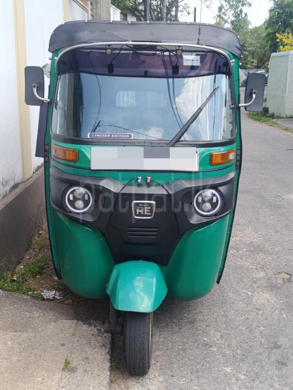 Bajaj 4 stroke 2015 - பயன்படுத்தப்பட்டது முச்சக்கர வண்டி sale in Sri Lanka - patpat.lk