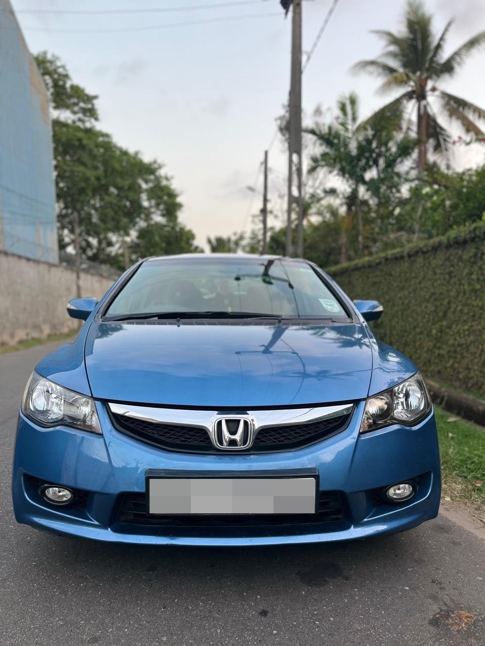 Honda Civic 2011 ads-image-1