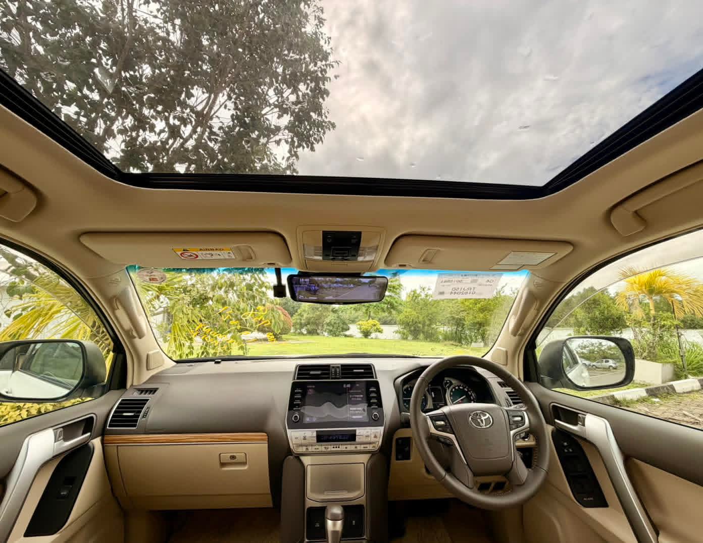 Toyota Land Cruiser 2023 - பயன்படுத்தப்பட்டது SUV sale in Sri Lanka - patpat.lk