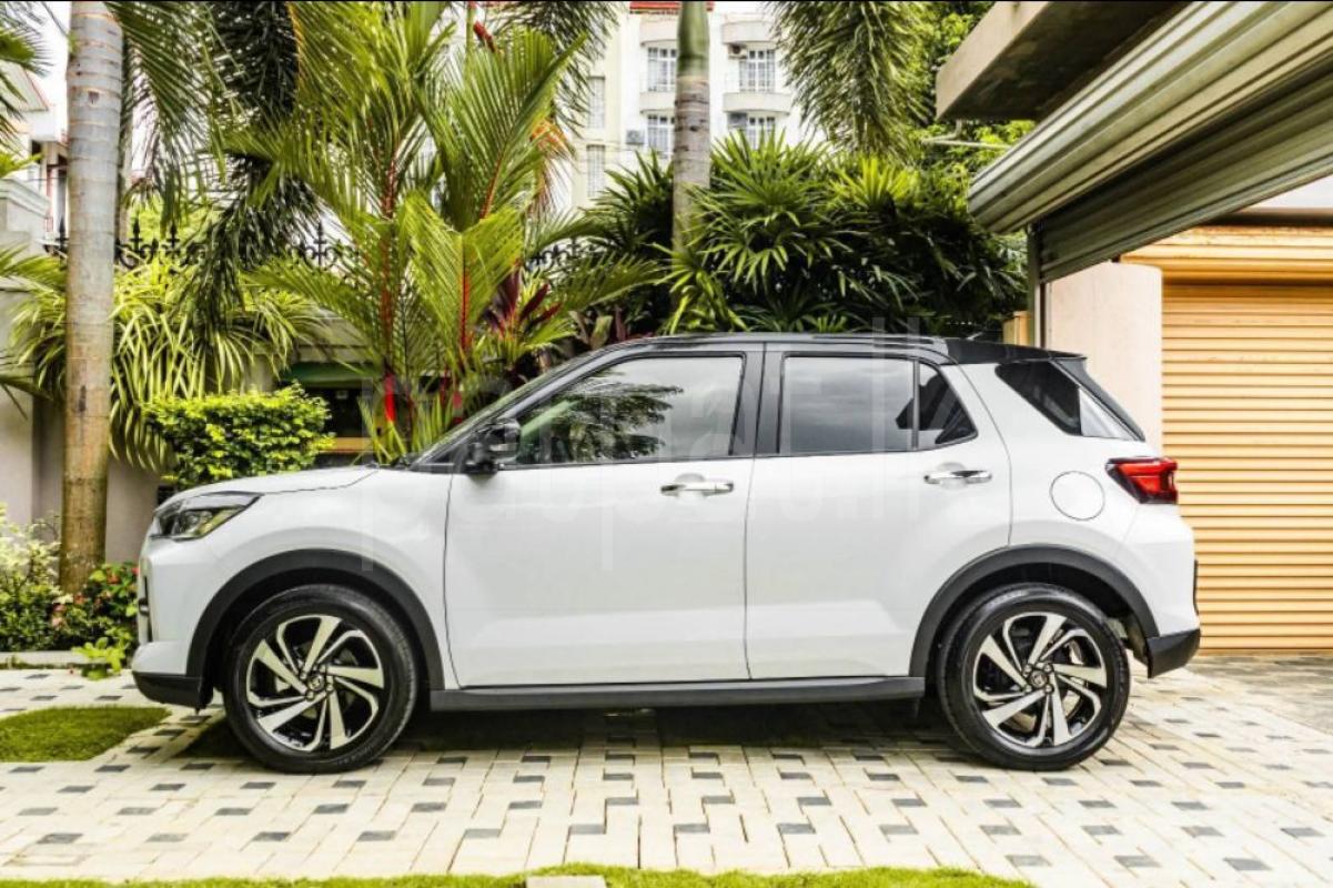 Advertisement image 6