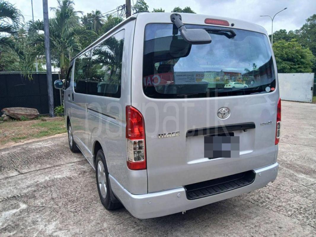 Toyota Hiace 2007 - Used Van sale in Sri Lanka - patpat.lk