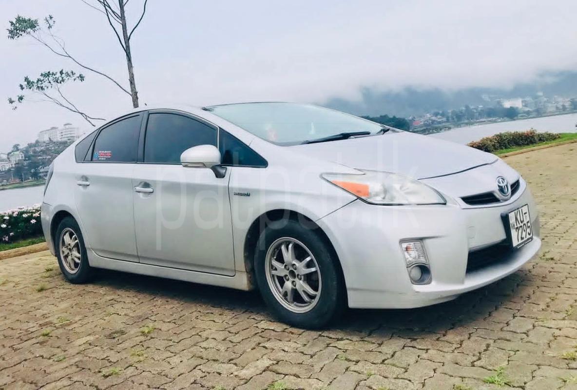 Toyota Prius 2010 - Used Car sale in Sri Lanka - patpat.lk