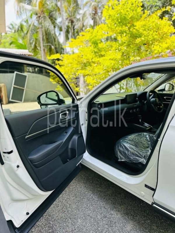 Advertisement image 6