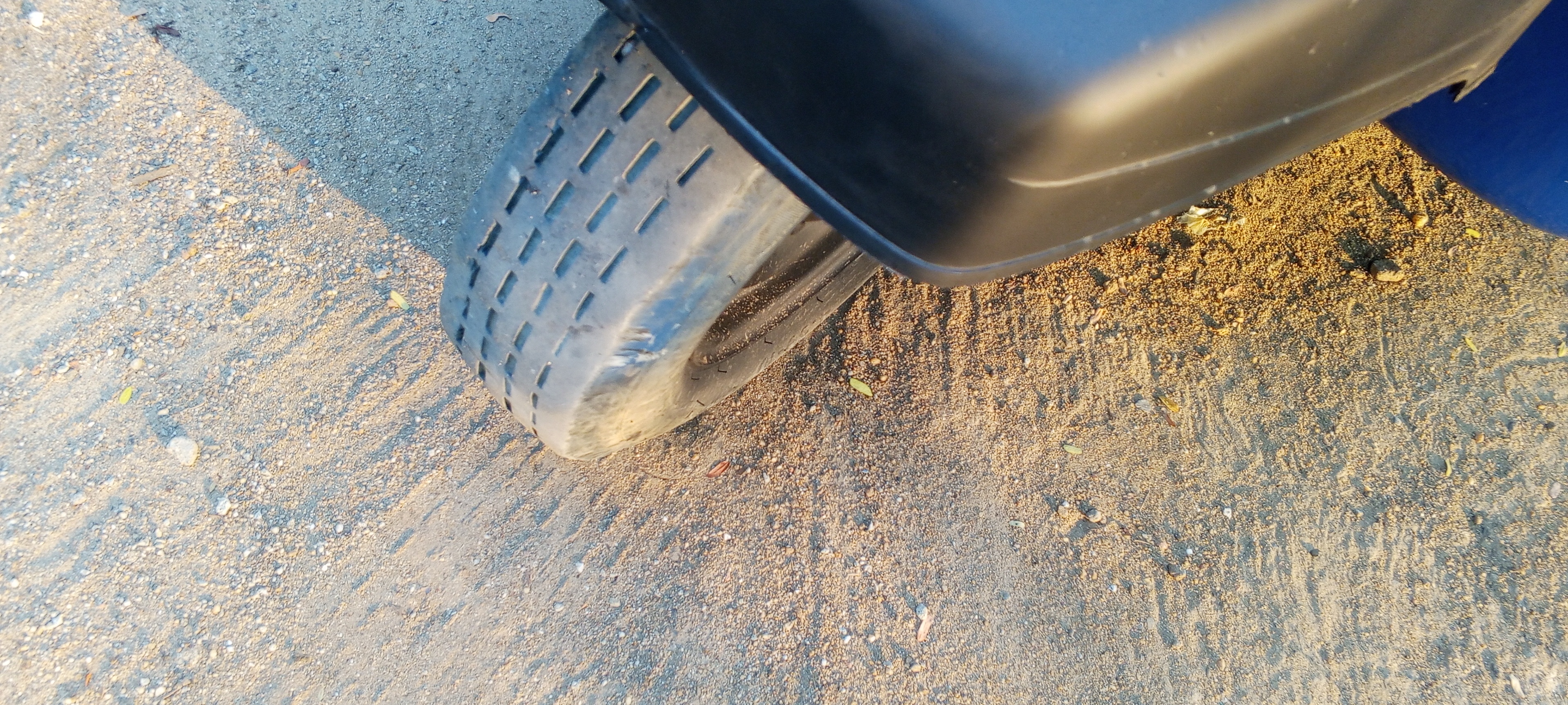 Piaggio Three Wheel 2006 - Used Three wheeler sale in Sri Lanka - patpat.lk