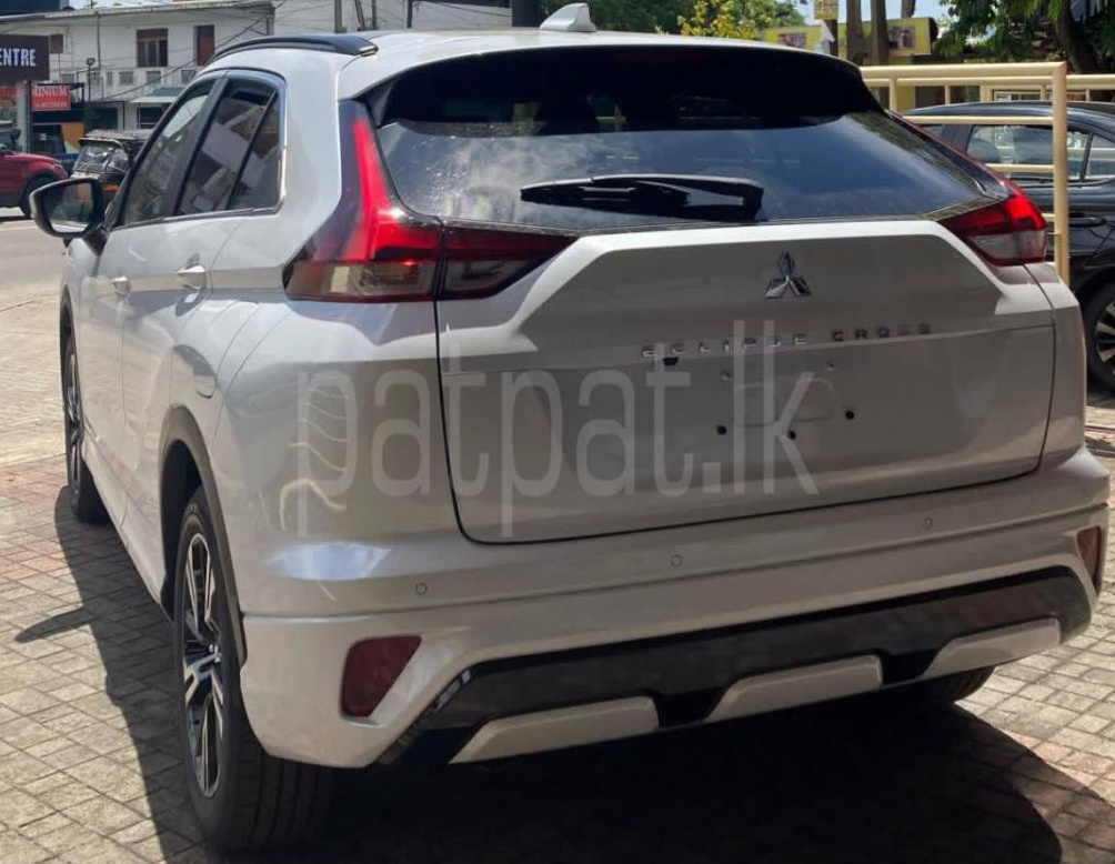 Mitsubishi Eclipse Cross 2025 - අලුත් SUV රථය sale in Sri Lanka - patpat.lk