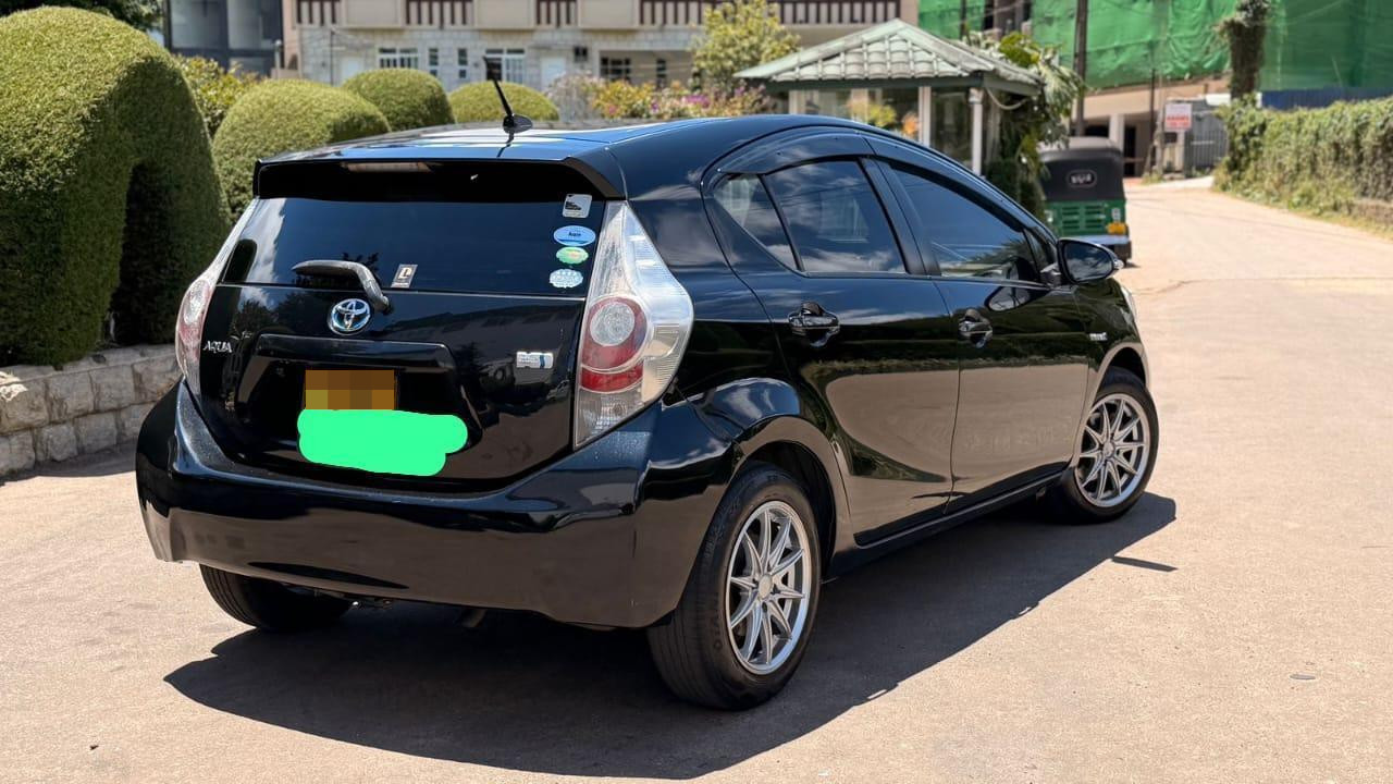 Toyota Aqua 2013 - භාවිතා කරන ලද කාර් sale in Sri Lanka - patpat.lk