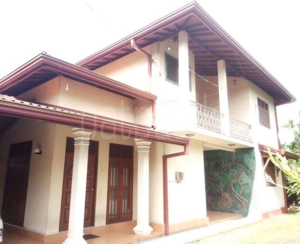 House for Sale in Polgasowita ads-image-1