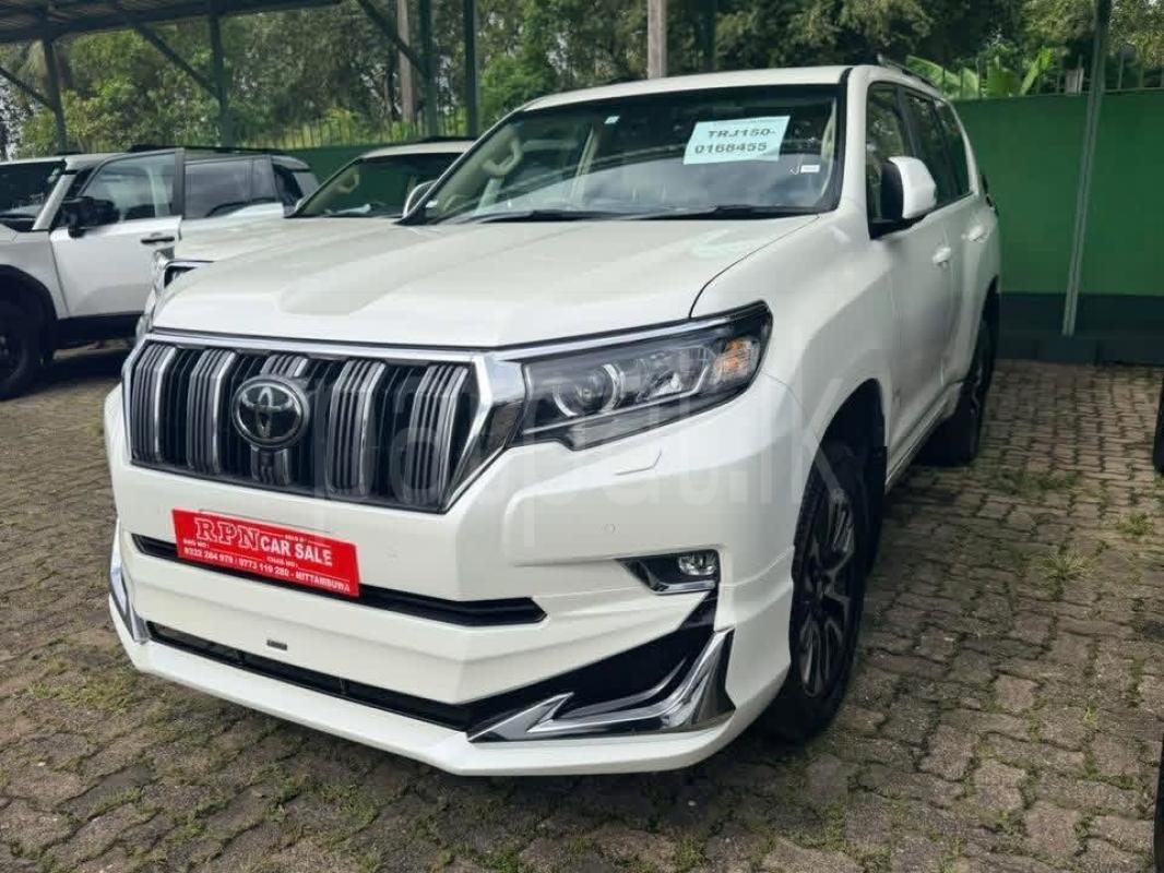 Advertisement image 1