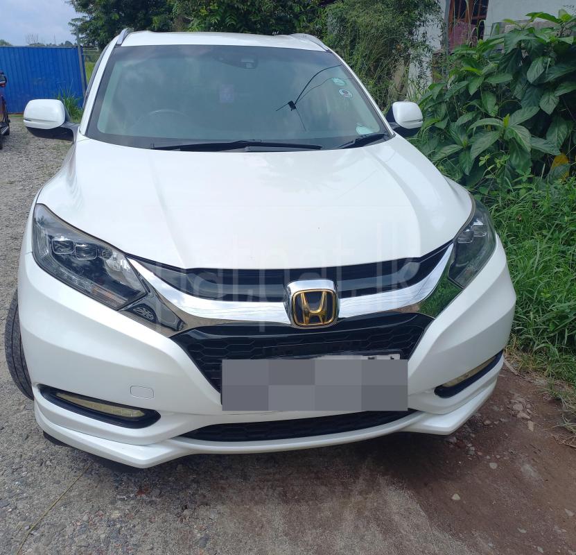 Rent a car - Honda vezel
