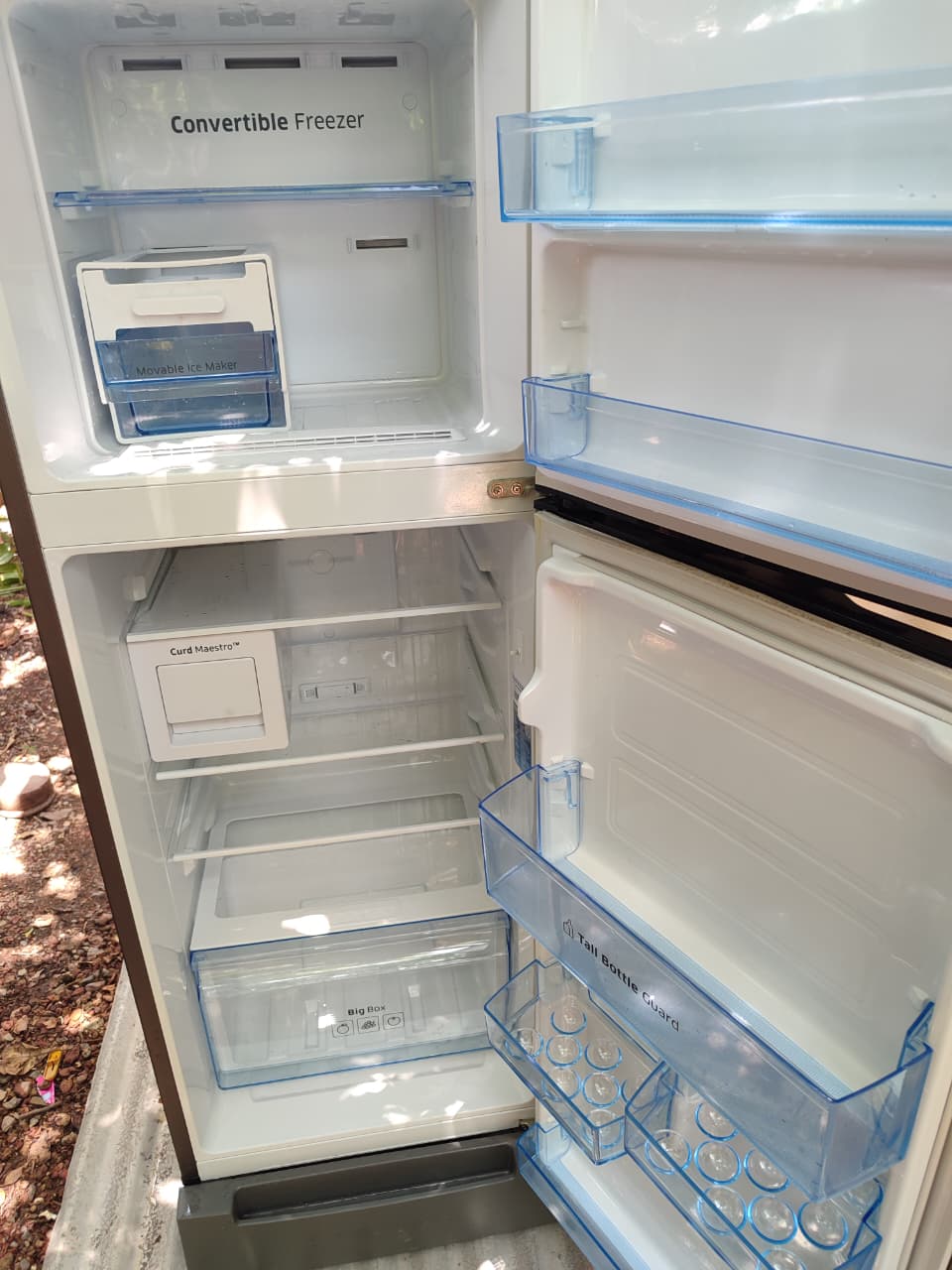 Samsung  digital inverter refrigerator 253L