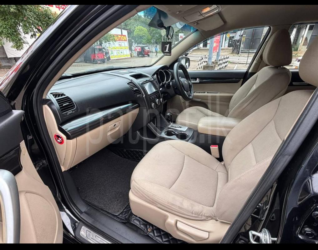 KIA Sorento 2012 - பயன்படுத்தப்பட்டது SUV sale in Sri Lanka - patpat.lk