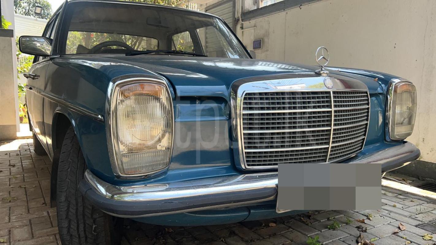 Mercedes Benz D Class 1972 - Used Car sale in Sri Lanka - patpat.lk