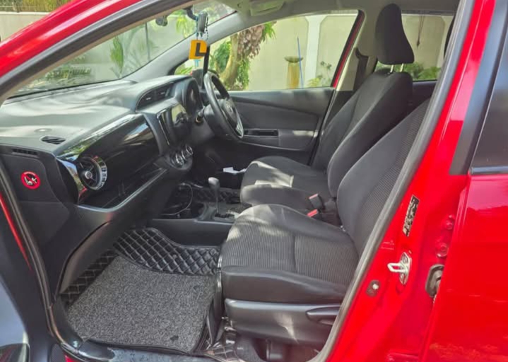 Toyota Vitz 2015 - Used Car sale in Sri Lanka - patpat.lk