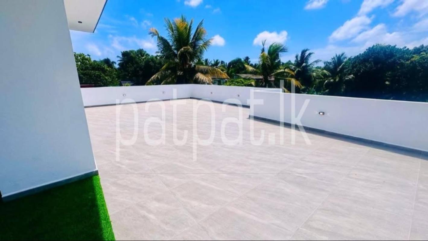 Advertisement image 6