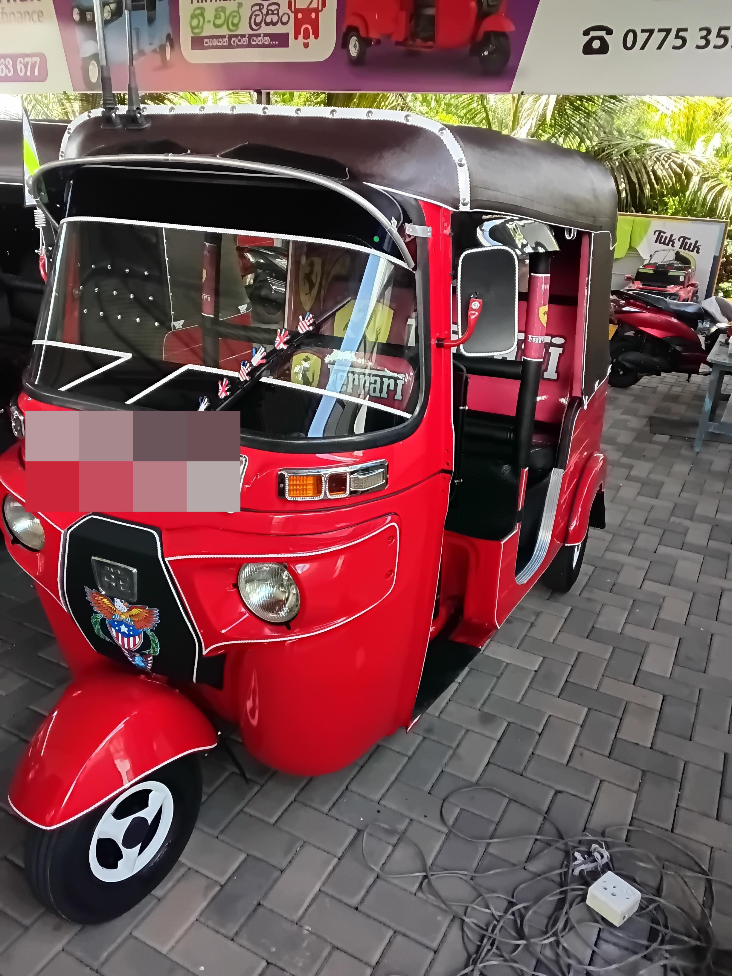 Bajaj 4 stroke 2016 - Used Three wheeler sale in Sri Lanka - patpat.lk