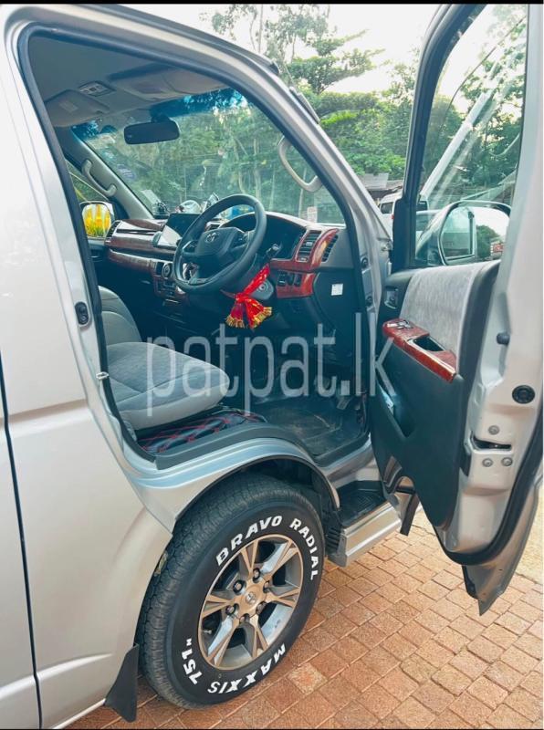 Advertisement image 6