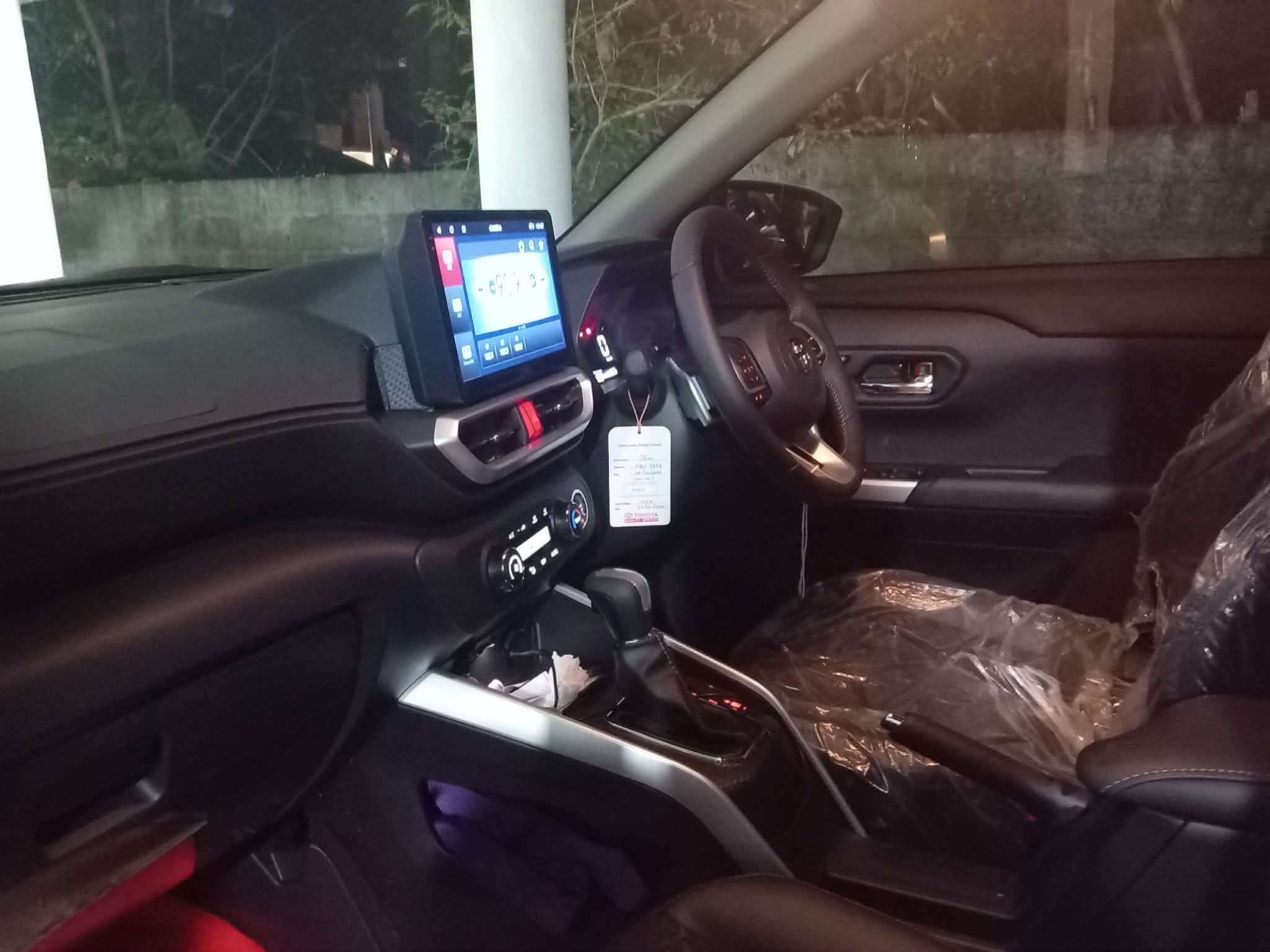 Toyota Raize 2025 - பயன்படுத்தப்பட்டது SUV sale in Sri Lanka - patpat.lk