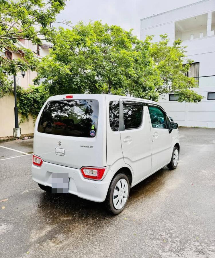 Suzuki Wagon R 2024 - பயன்படுத்தப்பட்டது கார் sale in Sri Lanka - patpat.lk