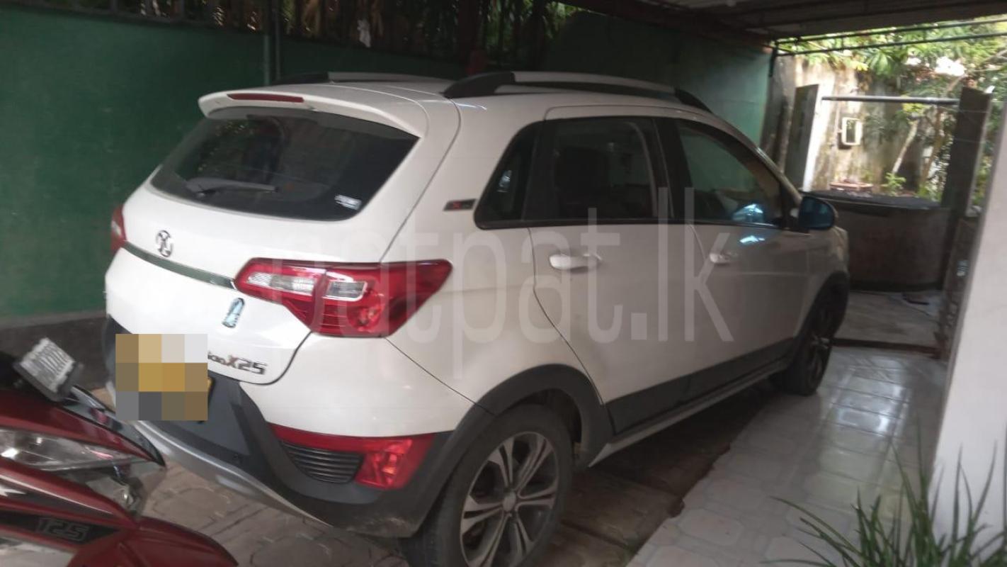 Advertisement image 3