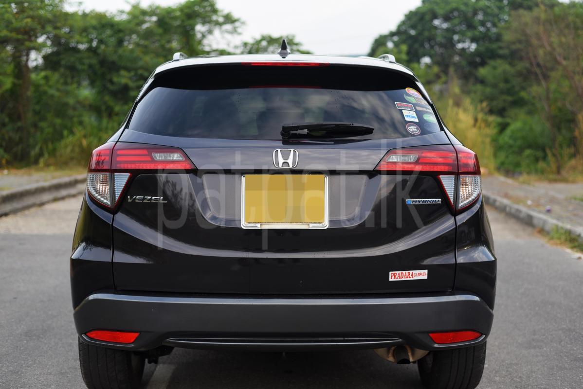 Honda Vezel 2014 - Used SUV sale in Sri Lanka - patpat.lk