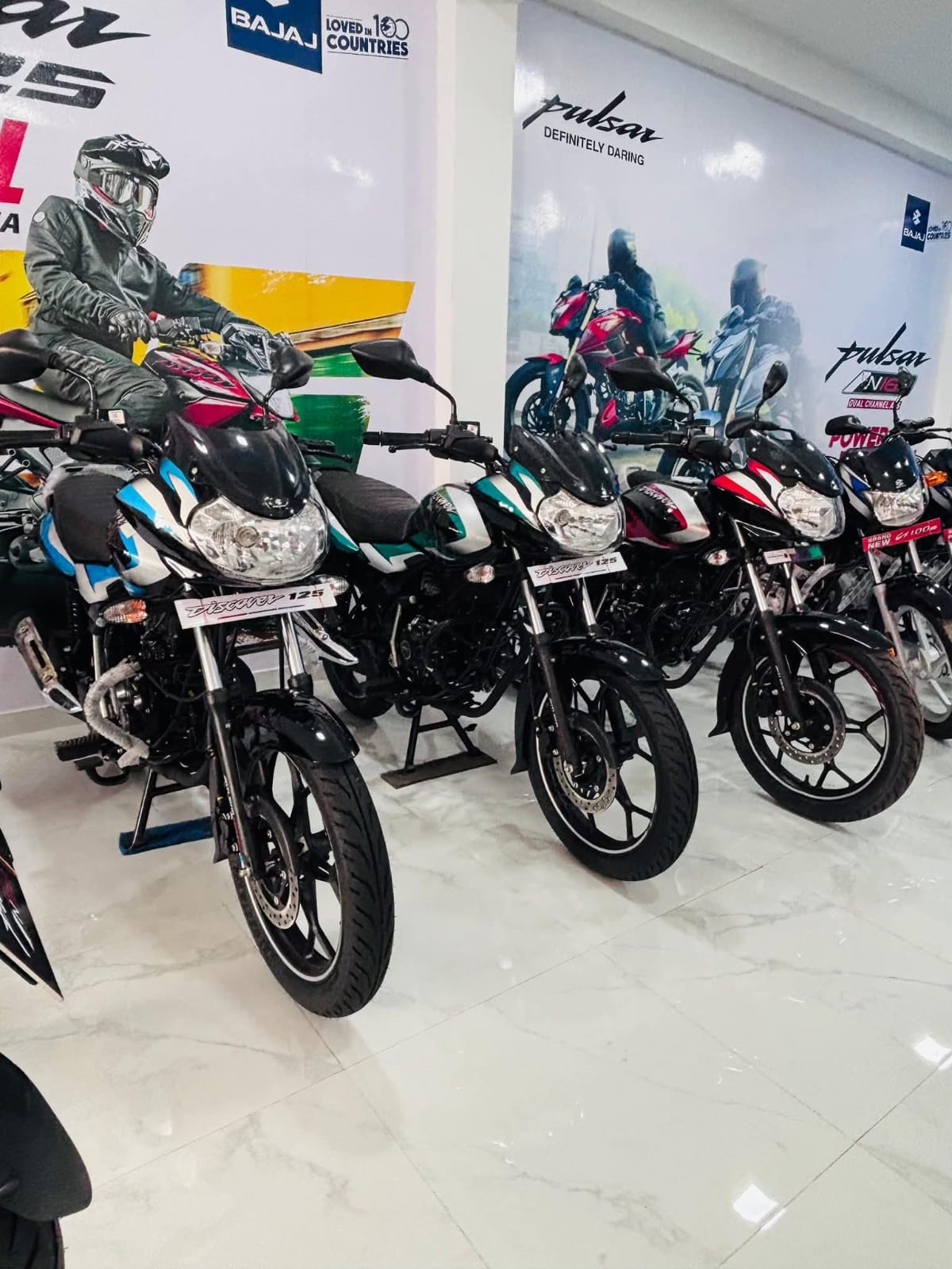 Bajaj Discover 2026 - சான்றளிக்கப்பட்டது பைக் sale in Sri Lanka - patpat.lk