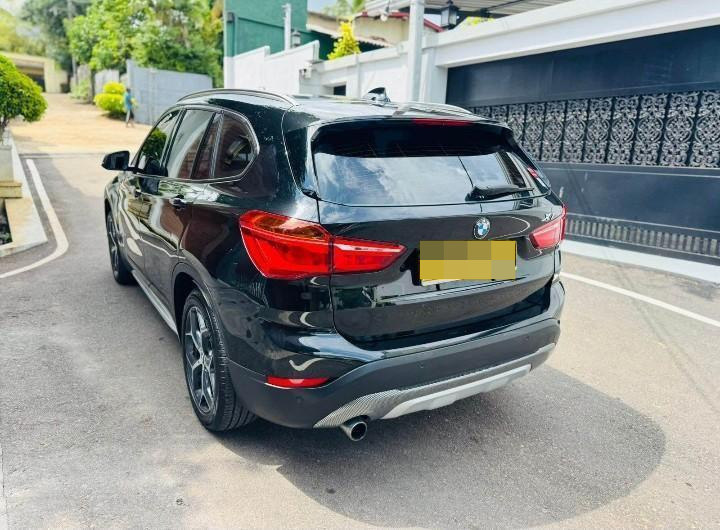 BMW x1 2018 - பயன்படுத்தப்பட்டது SUV sale in Sri Lanka - patpat.lk