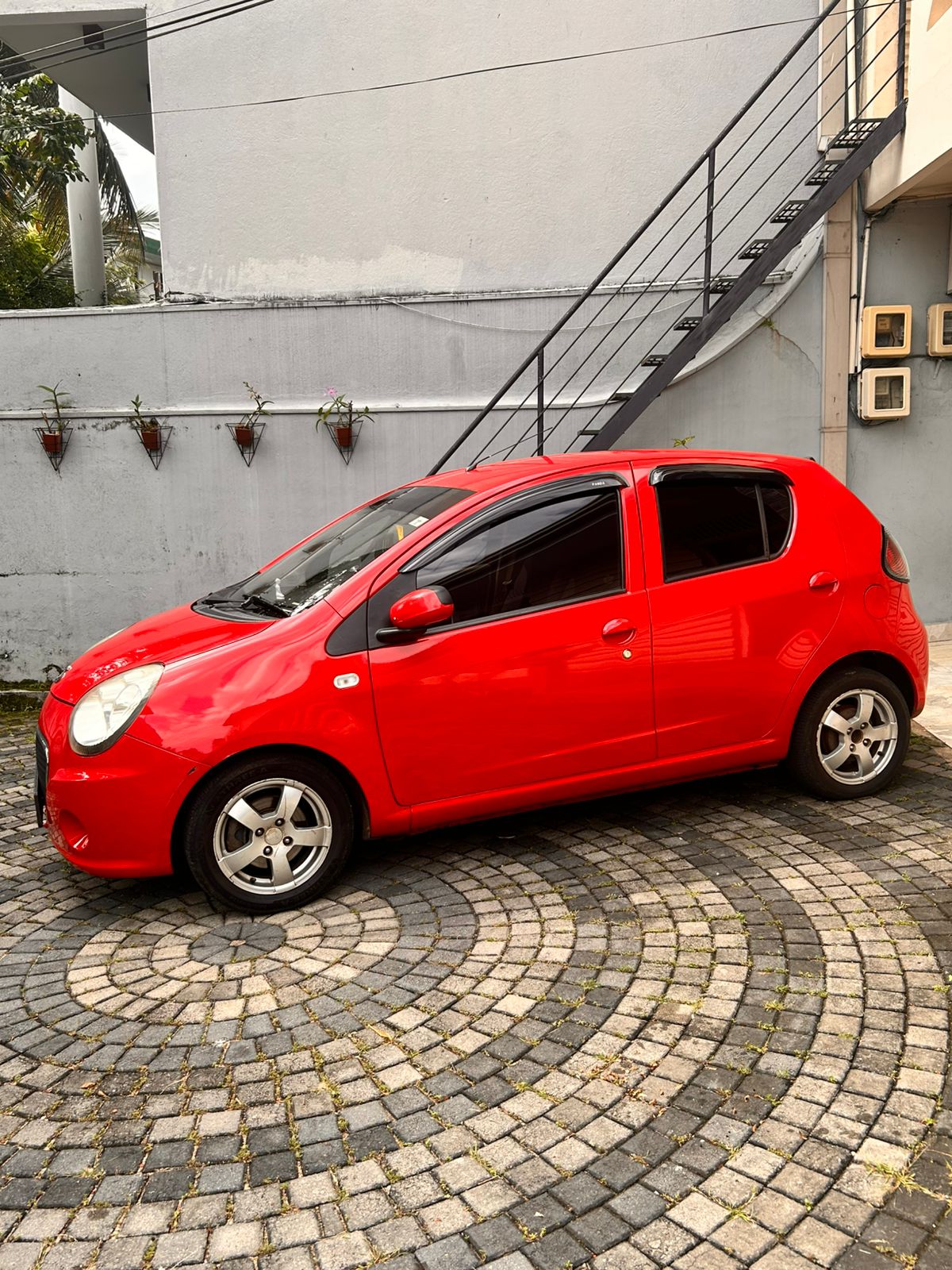 Advertisement image 3