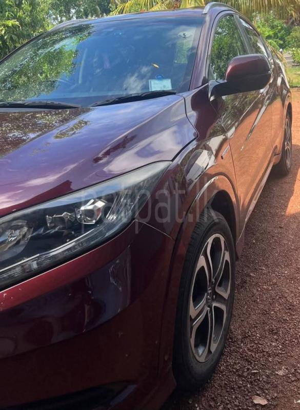 Honda Vezel 2014 - பயன்படுத்தப்பட்டது SUV sale in Sri Lanka - patpat.lk