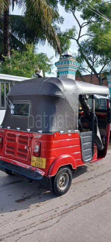 Bajaj 4 stroke 2015 - பயன்படுத்தப்பட்டது முச்சக்கர வண்டி sale in Sri Lanka - patpat.lk