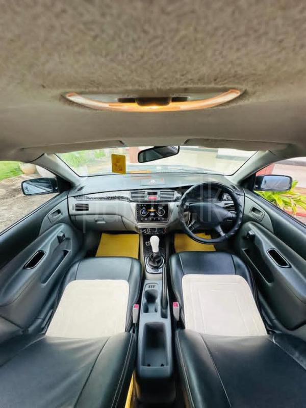 Mitsubishi Lancer 2003 - பயன்படுத்தப்பட்டது கார் sale in Sri Lanka - patpat.lk