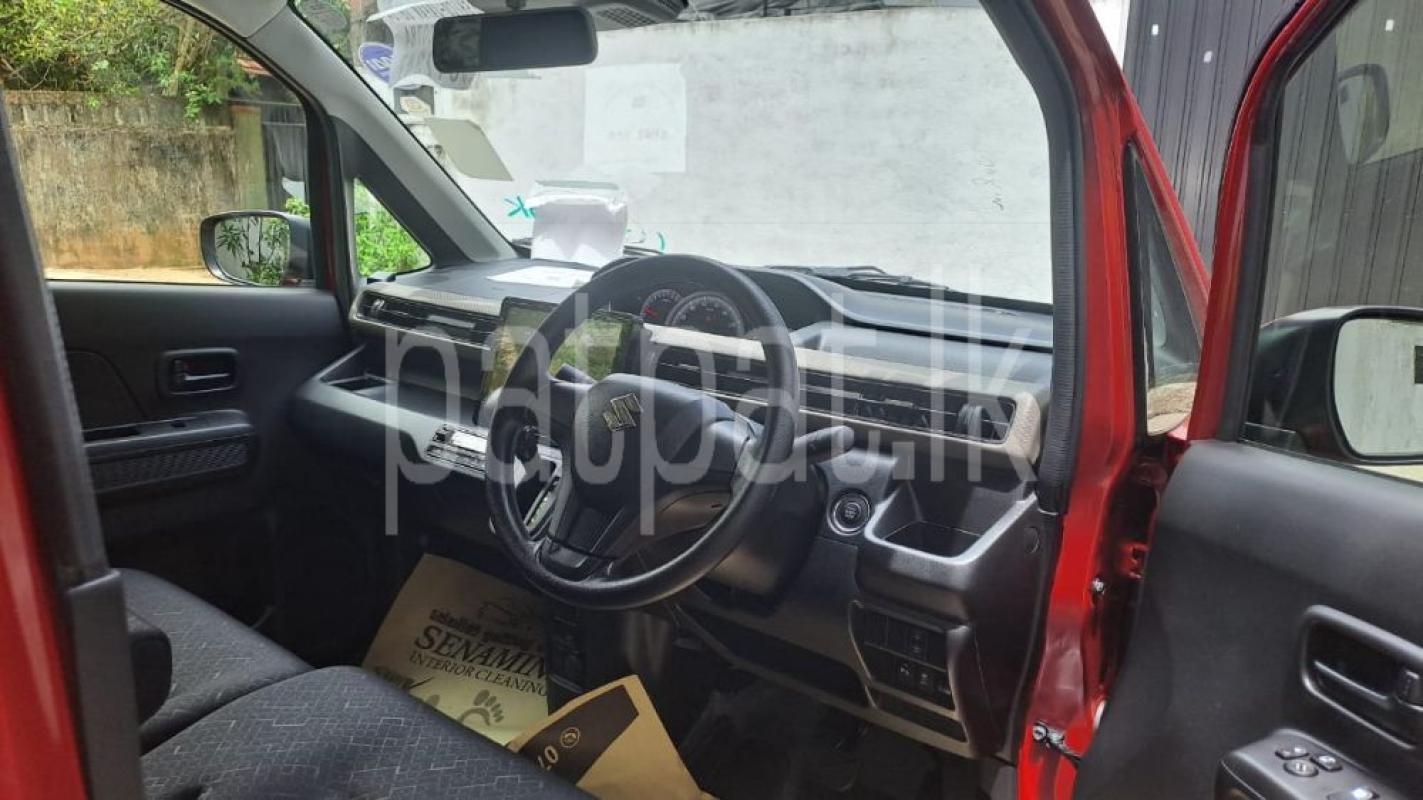 Advertisement image 6