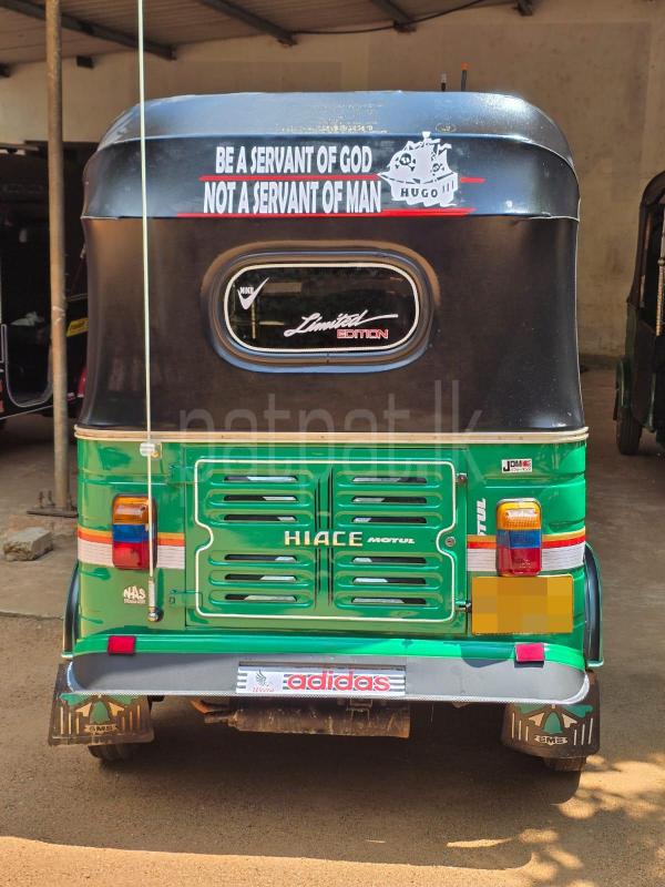 Bajaj Three Wheel 2011 - Used Three wheeler sale in Sri Lanka - patpat.lk