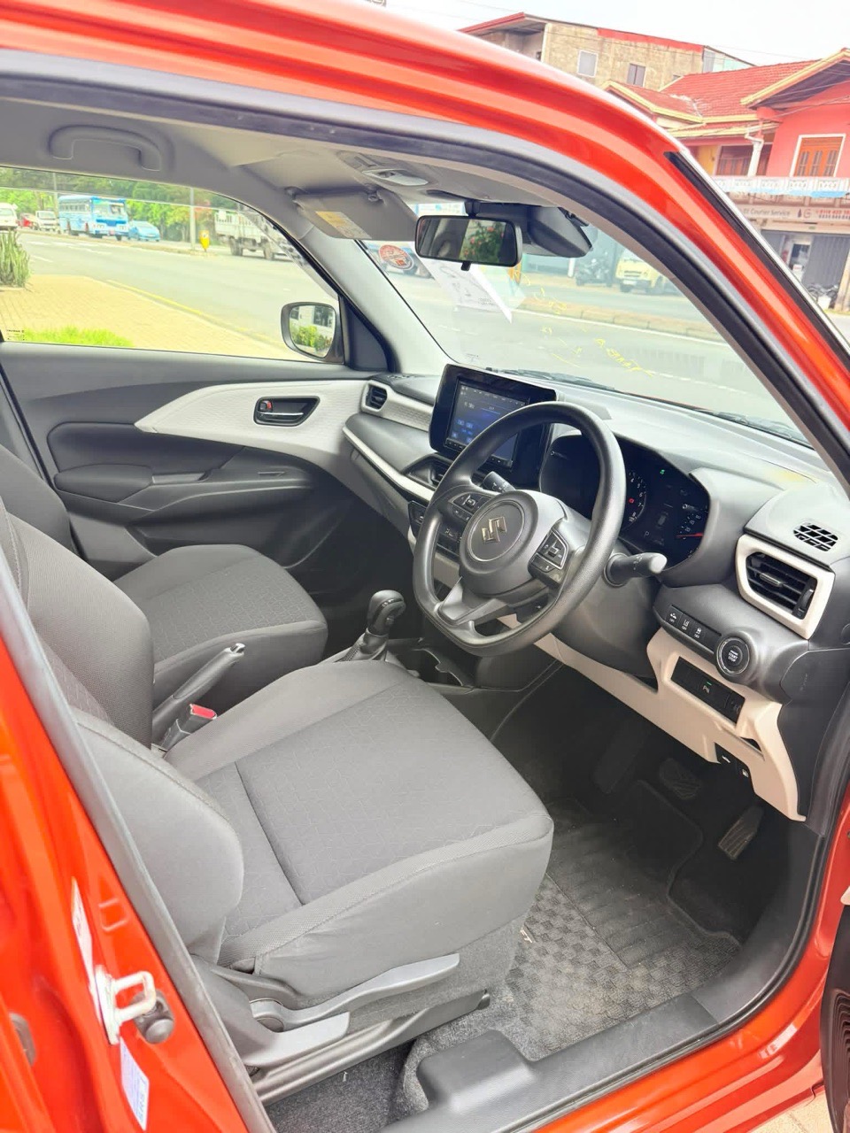 Suzuki Swift 2024 - சான்றளிக்கப்பட்டது SUV sale in Sri Lanka - patpat.lk