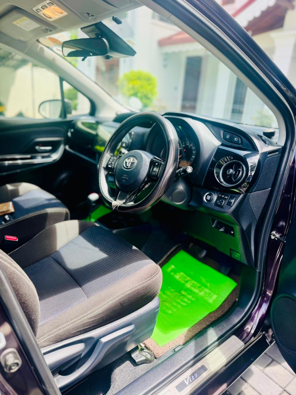 Toyota Vitz 2018 - பயன்படுத்தப்பட்டது கார் sale in Sri Lanka - patpat.lk
