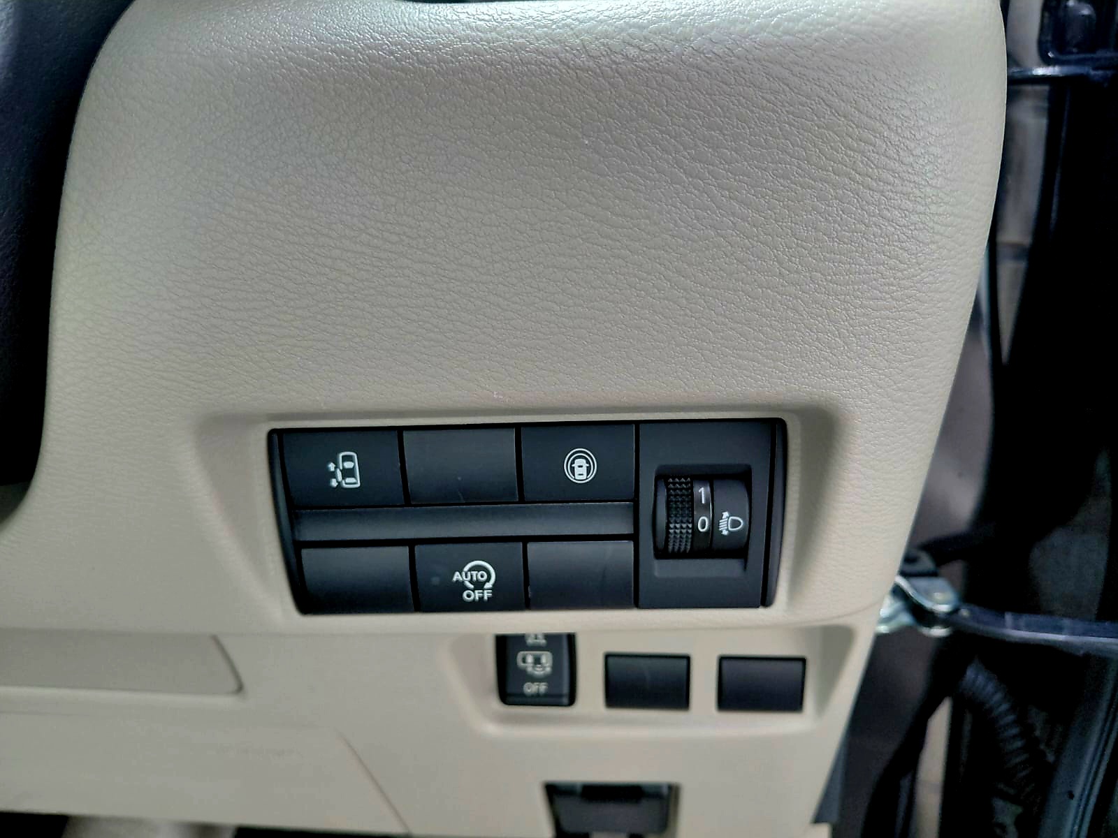 Nissan Roox 2023 - Reconditioned Car sale in Sri Lanka - patpat.lk