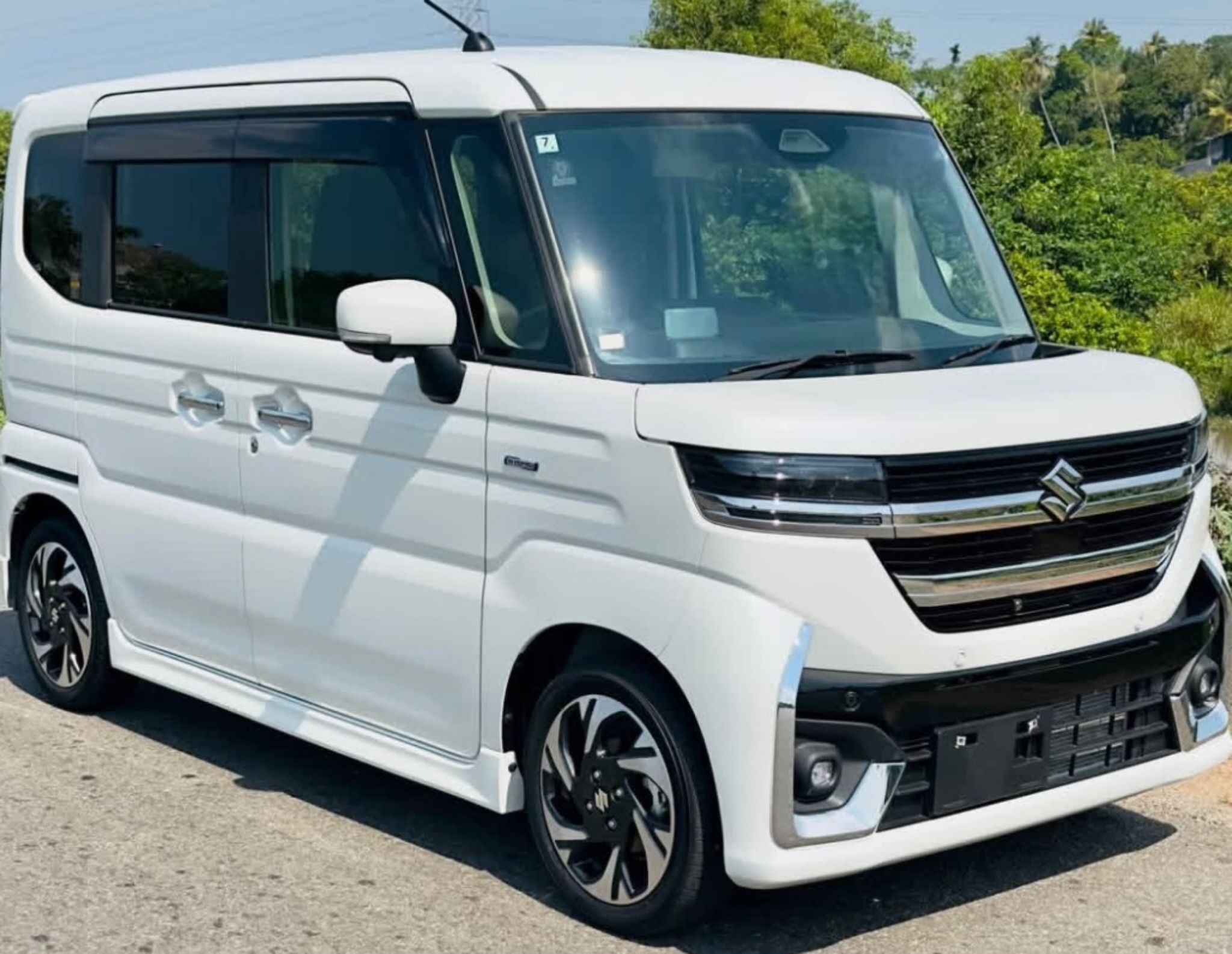 Advertisement image 3