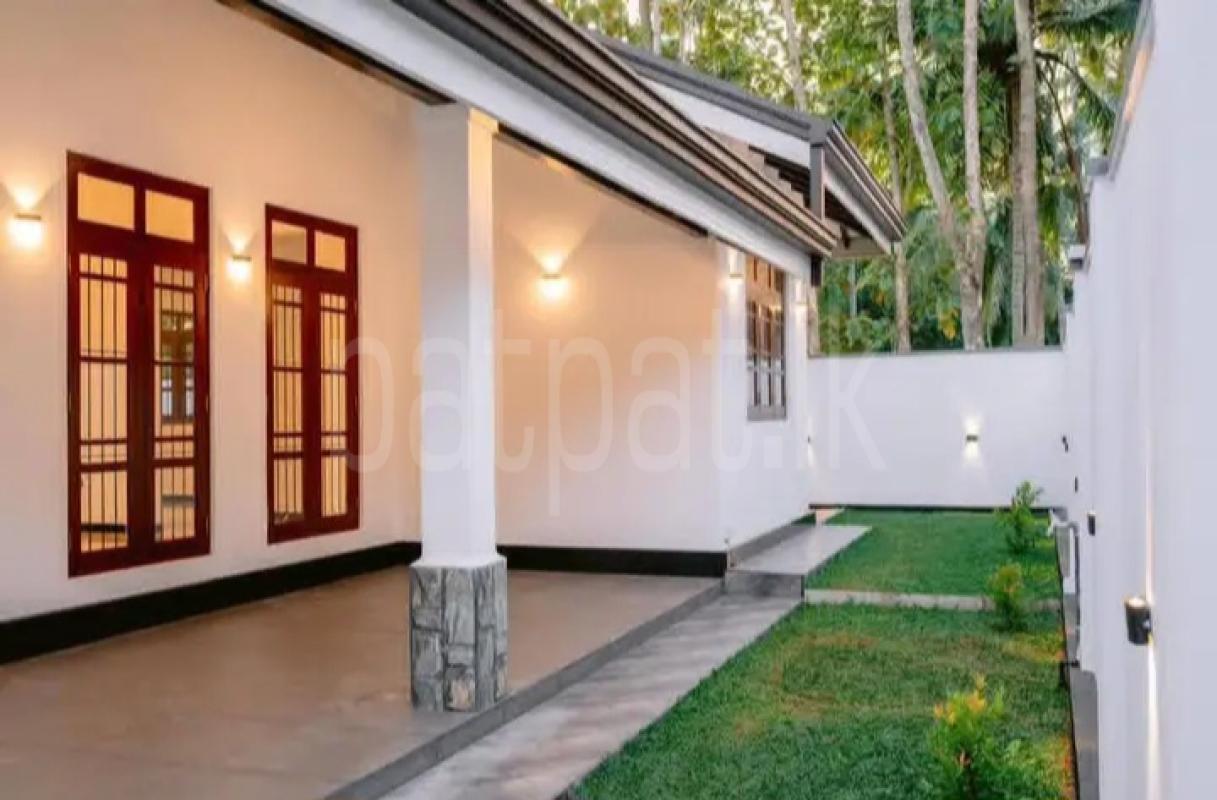 House for Sale in Negombo