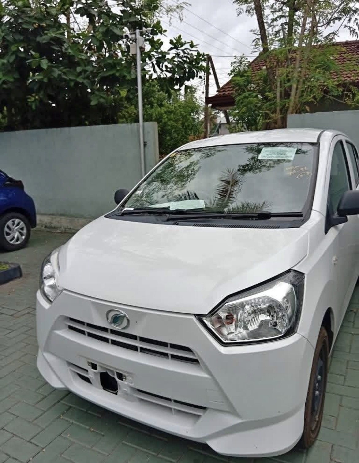 Daihatsu Mira 2023 - අලුත් කාර් sale in Sri Lanka - patpat.lk