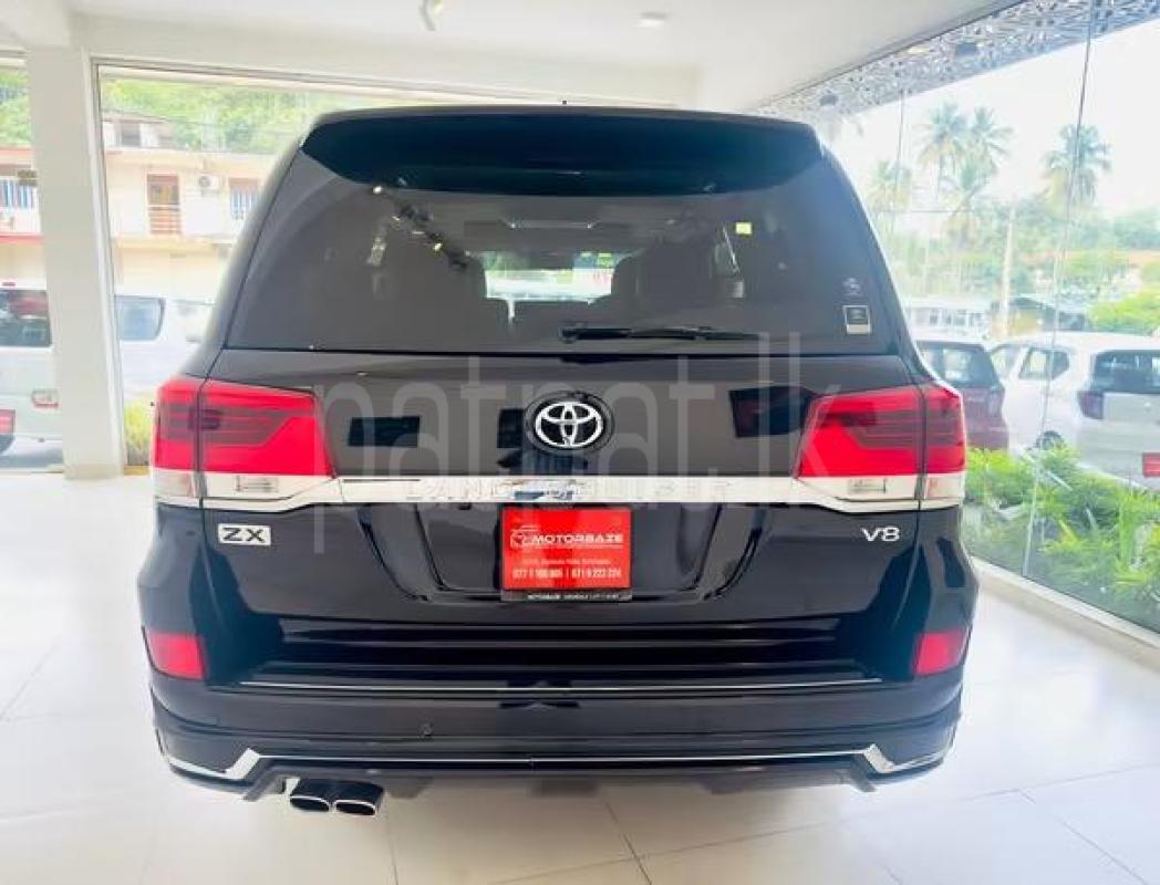 Toyota Land Cruiser 2015 - மறுசீரமைக்கப்பட்டது SUV sale in Sri Lanka - patpat.lk