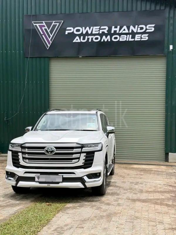 Advertisement image 6