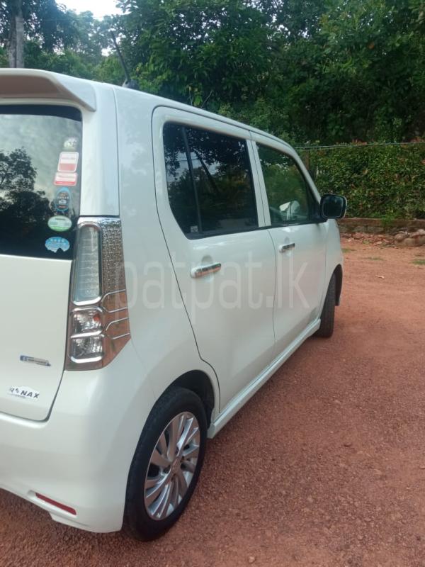 Suzuki Wagon R 2015 - பயன்படுத்தப்பட்டது கார் sale in Sri Lanka - patpat.lk