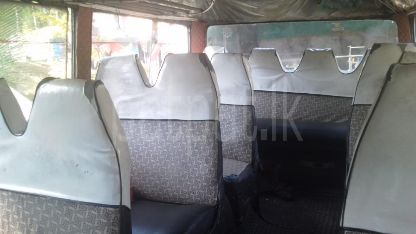 Isuzu Journey 1984 - Used Bus sale in Sri Lanka - patpat.lk