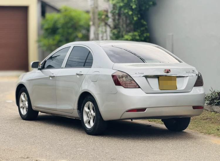 Micro Emgrand 7 2015 - பயன்படுத்தப்பட்டது கார் sale in Sri Lanka - patpat.lk