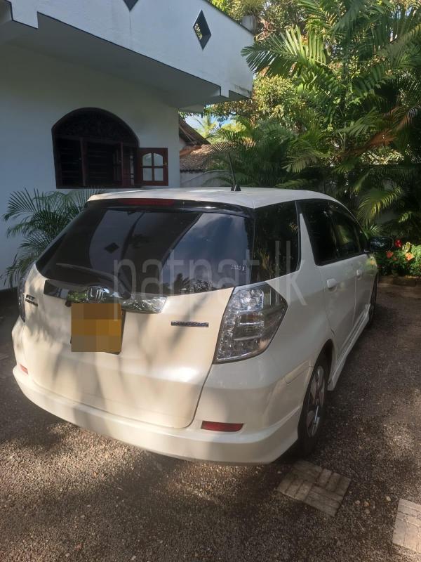 Honda FIT SHUTTLE 2012 - Used Car sale in Sri Lanka - patpat.lk