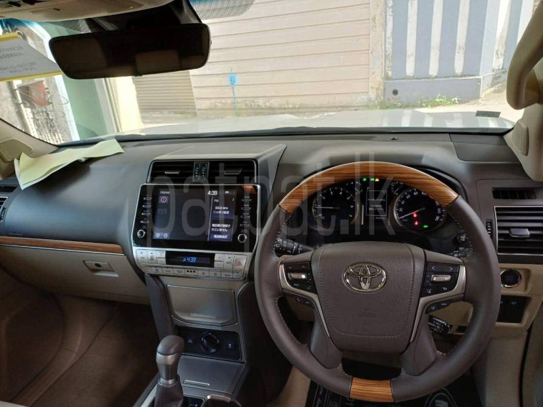 Toyota Land Cruiser Prado 2023 - Used SUV sale in Sri Lanka - patpat.lk