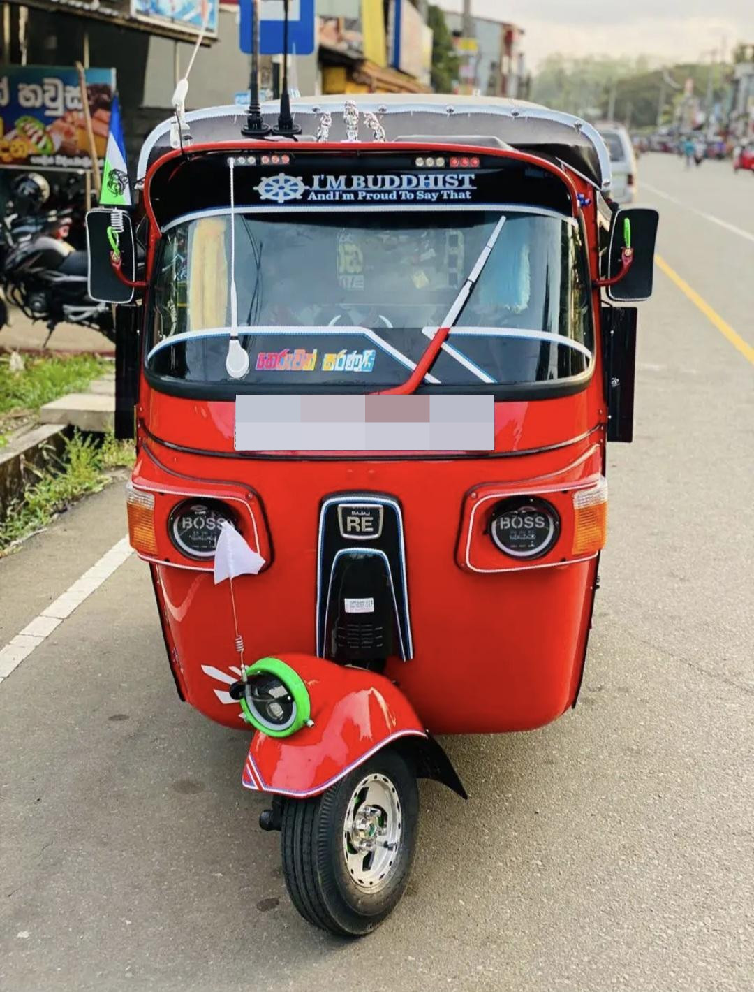 Bajaj Three Wheel 2012 - භාවිතා කරන ලද ත්‍රිරෝද රථය sale in Sri Lanka - patpat.lk