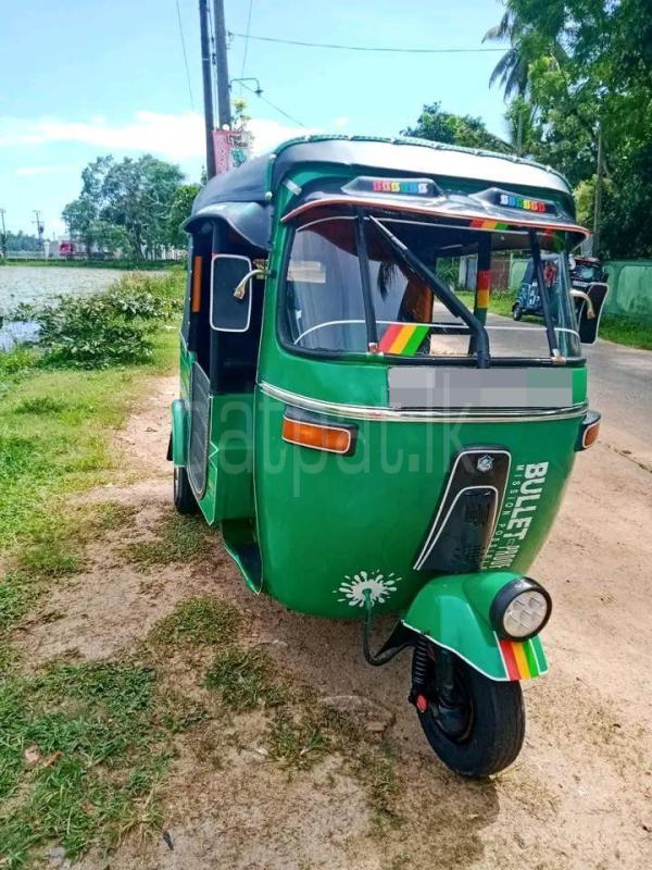 Bajaj 2 stroke 2000 - பயன்படுத்தப்பட்டது முச்சக்கர வண்டி sale in Sri Lanka - patpat.lk