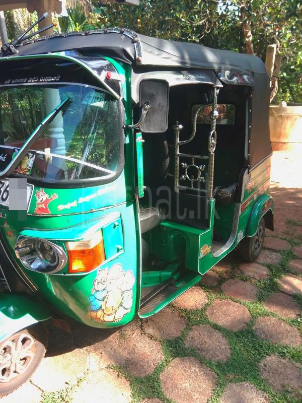 Bajaj Three Wheel 2012 - Used Three wheeler sale in Sri Lanka - patpat.lk