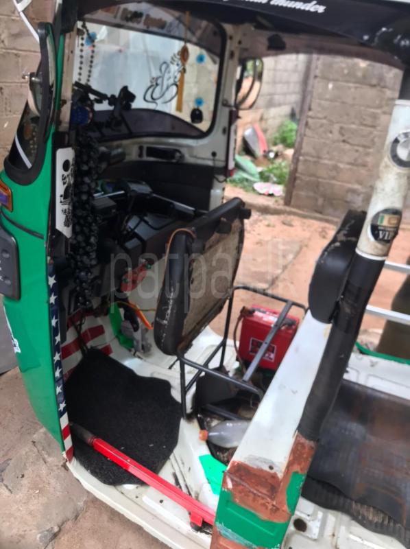 Advertisement image 6