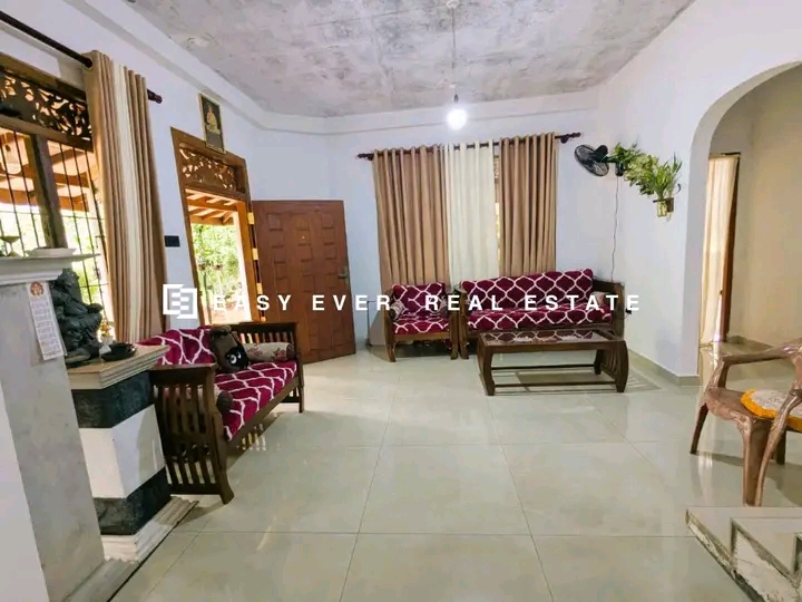 House for Sale in Minuwangoda